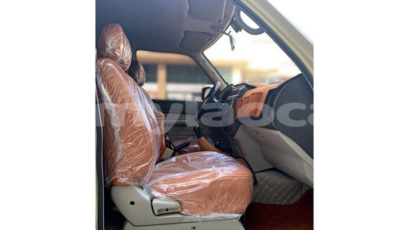 Big with watermark nissan patrol attapeu province import dubai 4055