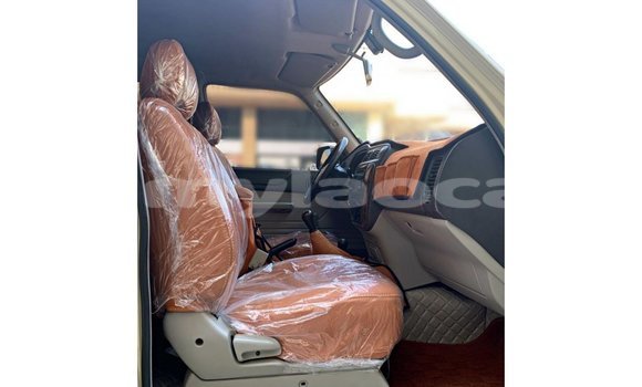 Buy Import Nissan Patrol Beige Car in Import - Dubai in Attapeu Province Buy Import Nissan Patrol Beige Car in Import - Dubai in Attapeu Province