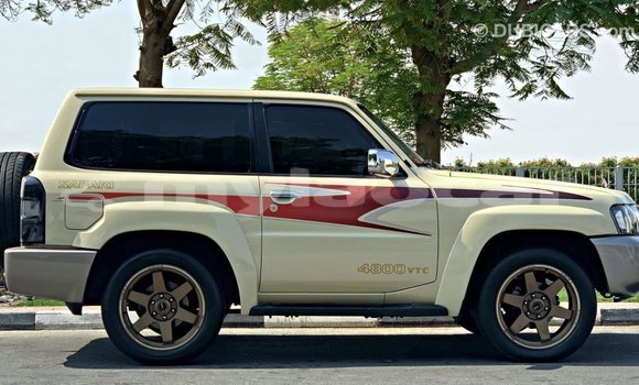 Buy Import Nissan Patrol Beige Car in Import - Dubai in Attapeu Province Buy Import Nissan Patrol Beige Car in Import - Dubai in Attapeu Province