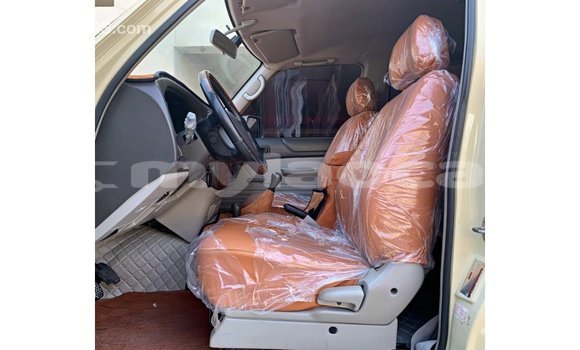 Buy Import Nissan Patrol Beige Car in Import - Dubai in Attapeu Province Buy Import Nissan Patrol Beige Car in Import - Dubai in Attapeu Province
