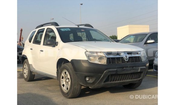 Buy Import Renault Duster White Car in Import - Dubai in Attapeu Province Buy Import Renault Duster White Car in Import - Dubai in Attapeu Province