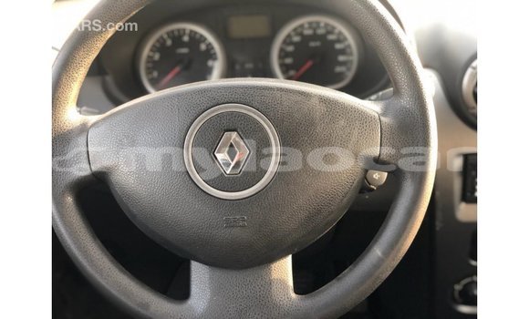 Buy Import Renault Duster White Car in Import - Dubai in Attapeu Province Buy Import Renault Duster White Car in Import - Dubai in Attapeu Province