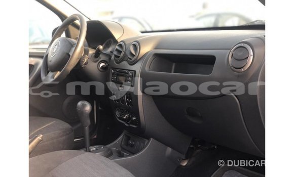 Buy Import Renault Duster White Car in Import - Dubai in Attapeu Province Buy Import Renault Duster White Car in Import - Dubai in Attapeu Province