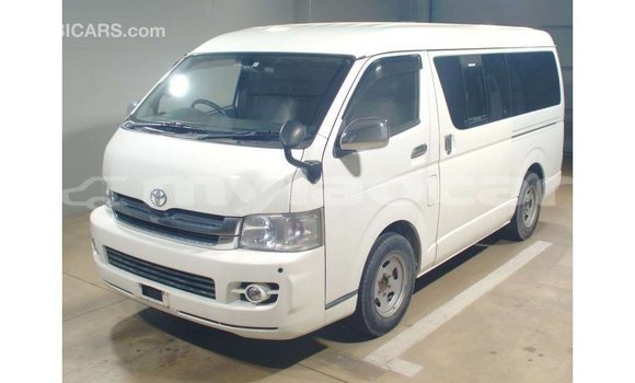Buy Import Toyota Hiace White Car in Import - Dubai in Attapeu Province Buy Import Toyota Hiace White Car in Import - Dubai in Attapeu Province