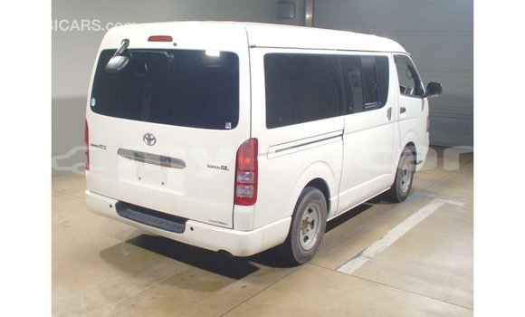 Buy Import Toyota Hiace White Car in Import - Dubai in Attapeu Province Buy Import Toyota Hiace White Car in Import - Dubai in Attapeu Province