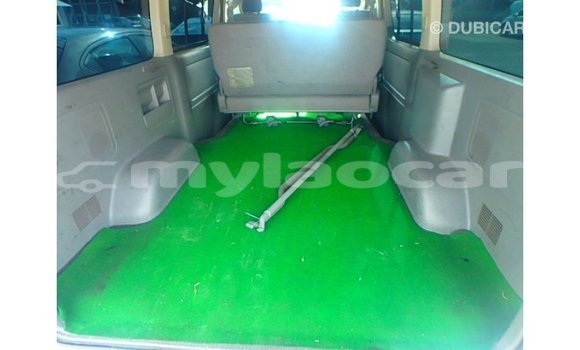 Buy Import Toyota Hiace White Car in Import - Dubai in Attapeu Province Buy Import Toyota Hiace White Car in Import - Dubai in Attapeu Province