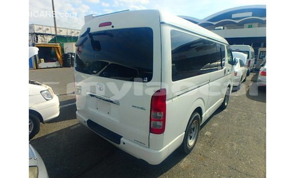 Buy Import Toyota Hiace White Car in Import - Dubai in Attapeu Province Buy Import Toyota Hiace White Car in Import - Dubai in Attapeu Province