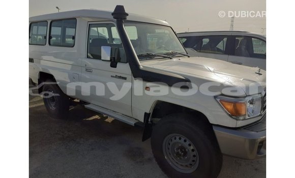 Buy Import Toyota Land Cruiser White Car in Import - Dubai in Attapeu Province Buy Import Toyota Land Cruiser White Car in Import - Dubai in Attapeu Province