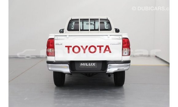 Buy Import Toyota Hilux White Car in Import - Dubai in Attapeu Province Buy Import Toyota Hilux White Car in Import - Dubai in Attapeu Province