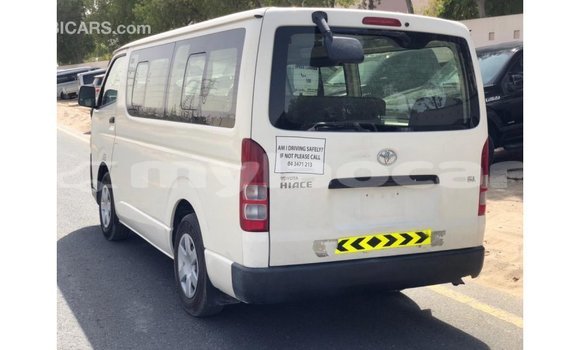 Buy Import Toyota Hiace White Car in Import - Dubai in Attapeu Province Buy Import Toyota Hiace White Car in Import - Dubai in Attapeu Province