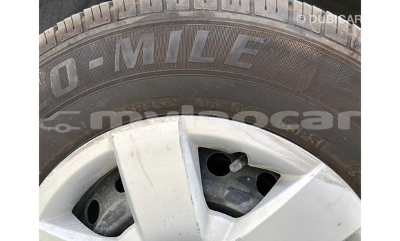 Buy Import Toyota Hiace White Car in Import - Dubai in Attapeu Province Buy Import Toyota Hiace White Car in Import - Dubai in Attapeu Province