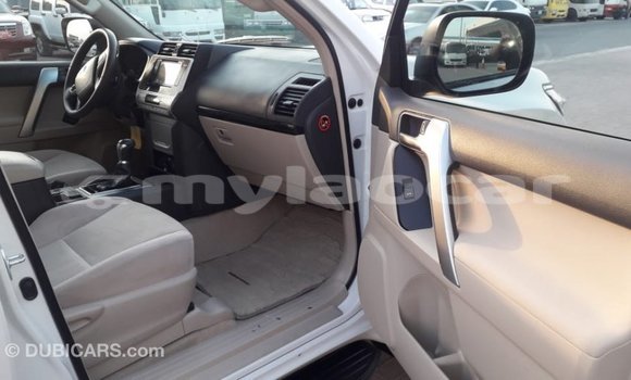 Buy Import Toyota Prado White Car in Import - Dubai in Attapeu Province Buy Import Toyota Prado White Car in Import - Dubai in Attapeu Province
