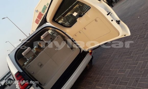 Buy Import Toyota Prado White Car in Import - Dubai in Attapeu Province Buy Import Toyota Prado White Car in Import - Dubai in Attapeu Province