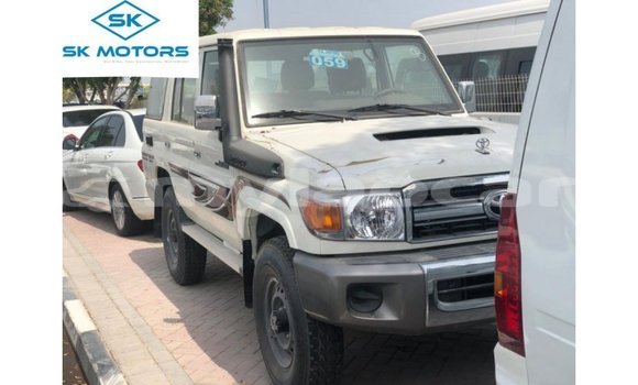 Buy Import Toyota Land Cruiser Other Car in Import - Dubai in Attapeu Province