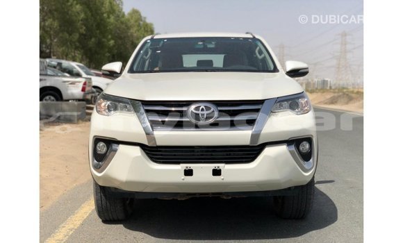 Buy Import Toyota Fortuner White Car in Import - Dubai in Attapeu Province Buy Import Toyota Fortuner White Car in Import - Dubai in Attapeu Province