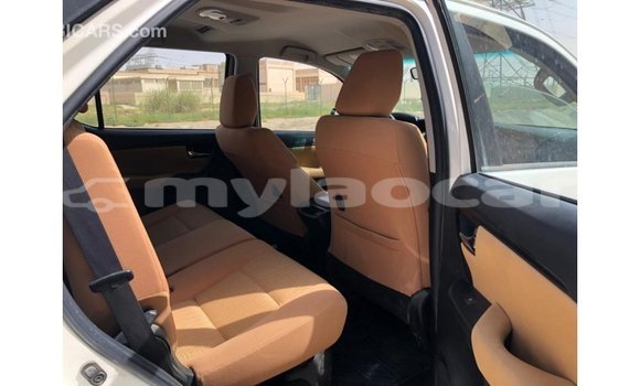 Buy Import Toyota Fortuner White Car in Import - Dubai in Attapeu Province Buy Import Toyota Fortuner White Car in Import - Dubai in Attapeu Province
