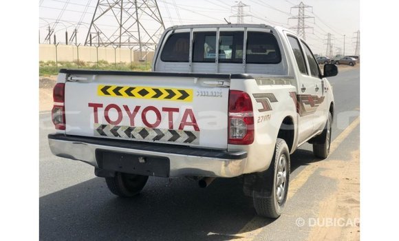Buy Import Toyota Hilux White Car in Import - Dubai in Attapeu Province Buy Import Toyota Hilux White Car in Import - Dubai in Attapeu Province