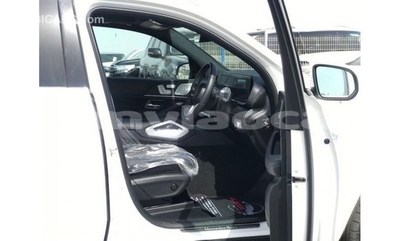 Buy Import Mercedes-Benz GLE White Car in Import - Dubai in Attapeu Province Buy Import Mercedes-Benz GLE White Car in Import - Dubai in Attapeu Province