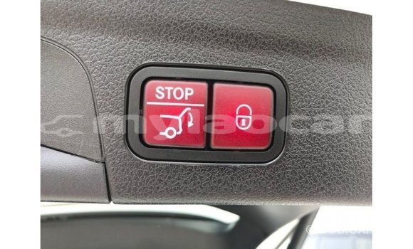 Buy Import Mercedes-Benz GLE White Car in Import - Dubai in Attapeu Province Buy Import Mercedes-Benz GLE White Car in Import - Dubai in Attapeu Province