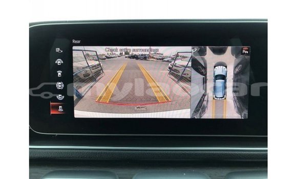 Buy Import Mercedes-Benz GLE White Car in Import - Dubai in Attapeu Province Buy Import Mercedes-Benz GLE White Car in Import - Dubai in Attapeu Province