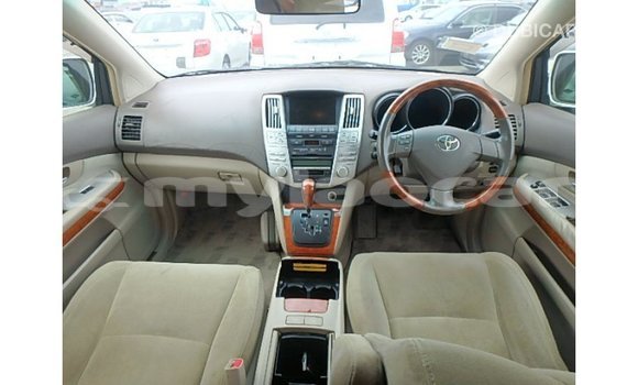 Buy Import Toyota Harrier White Car in Import - Dubai in Attapeu Province Buy Import Toyota Harrier White Car in Import - Dubai in Attapeu Province