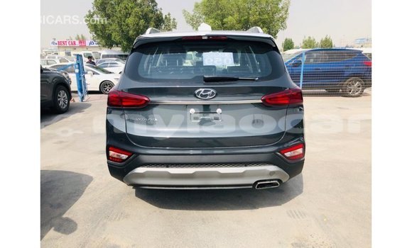 Buy Import Hyundai Santa Fe Green Car in Import - Dubai in Attapeu Province Buy Import Hyundai Santa Fe Green Car in Import - Dubai in Attapeu Province