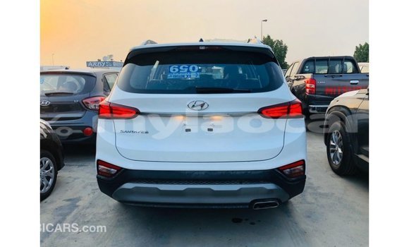 Buy Import Hyundai Santa Fe White Car in Import - Dubai in Attapeu Province Buy Import Hyundai Santa Fe White Car in Import - Dubai in Attapeu Province