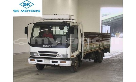 Buy Import Isuzu FTR 850 White Truck in Import - Dubai in Attapeu Province