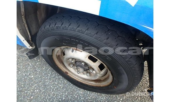 Buy Import Nissan Caravan White Car in Import - Dubai in Attapeu Province Buy Import Nissan Caravan White Car in Import - Dubai in Attapeu Province