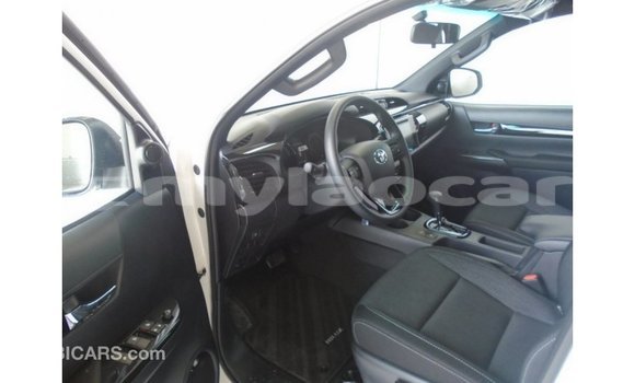 Buy Import Toyota Hilux White Car in Import - Dubai in Attapeu Province Buy Import Toyota Hilux White Car in Import - Dubai in Attapeu Province