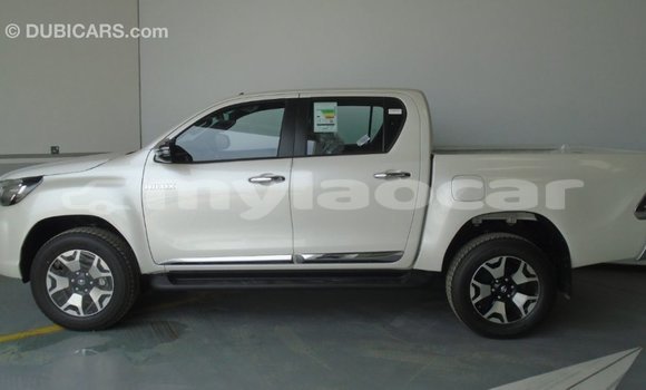 Buy Import Toyota Hilux White Car in Import - Dubai in Attapeu Province Buy Import Toyota Hilux White Car in Import - Dubai in Attapeu Province
