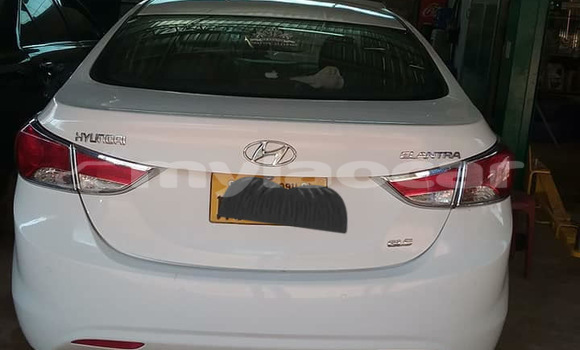 Buy Used Hyundai Elantra White Car in Vientiane in Vientiane Province Buy Used Hyundai Elantra White Car in Vientiane in Vientiane Province