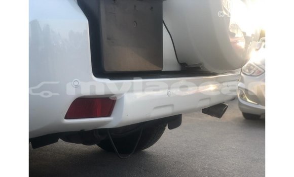 Buy Import Toyota Prado White Car in Import - Dubai in Attapeu Province Buy Import Toyota Prado White Car in Import - Dubai in Attapeu Province