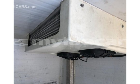 Buy Import Toyota Hiace White Car in Import - Dubai in Attapeu Province Buy Import Toyota Hiace White Car in Import - Dubai in Attapeu Province