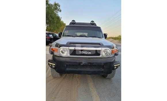 Buy Import Toyota FJ Cruiser Other Car in Import - Dubai in Attapeu Province Buy Import Toyota FJ Cruiser Other Car in Import - Dubai in Attapeu Province