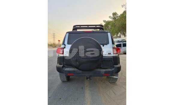 Buy Import Toyota FJ Cruiser Other Car in Import - Dubai in Attapeu Province Buy Import Toyota FJ Cruiser Other Car in Import - Dubai in Attapeu Province
