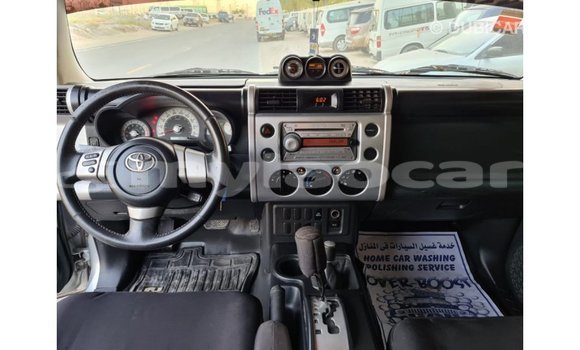 Buy Import Toyota FJ Cruiser Other Car in Import - Dubai in Attapeu Province Buy Import Toyota FJ Cruiser Other Car in Import - Dubai in Attapeu Province