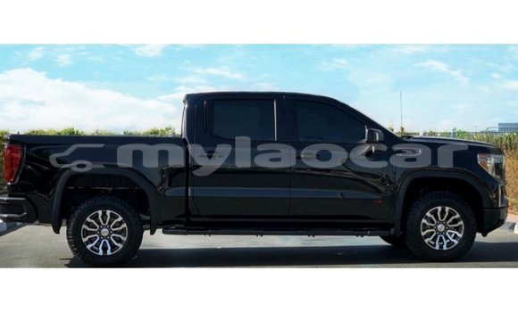 Buy Import GMC Sierra Black Car in Import - Dubai in Attapeu Province Buy Import GMC Sierra Black Car in Import - Dubai in Attapeu Province
