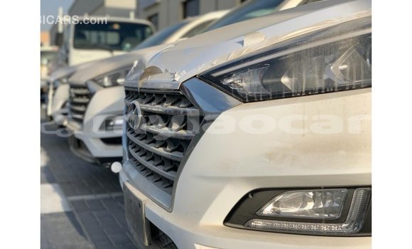 Buy Import Hyundai Tucson White Car in Import - Dubai in Attapeu Province Buy Import Hyundai Tucson White Car in Import - Dubai in Attapeu Province