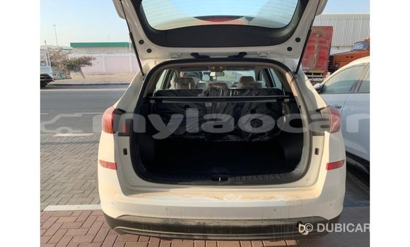 Buy Import Hyundai Tucson White Car in Import - Dubai in Attapeu Province Buy Import Hyundai Tucson White Car in Import - Dubai in Attapeu Province