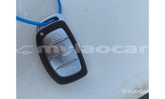 Buy Import Hyundai Tucson White Car in Import - Dubai in Attapeu Province Buy Import Hyundai Tucson White Car in Import - Dubai in Attapeu Province