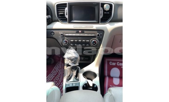 Buy Import Kia Sportage Other Car in Import - Dubai in Attapeu Province Buy Import Kia Sportage Other Car in Import - Dubai in Attapeu Province