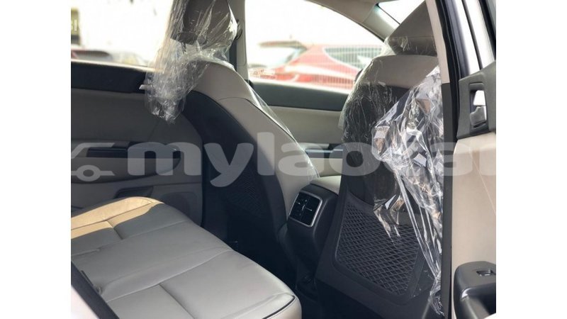 Big with watermark kia sportage attapeu province import dubai 4121