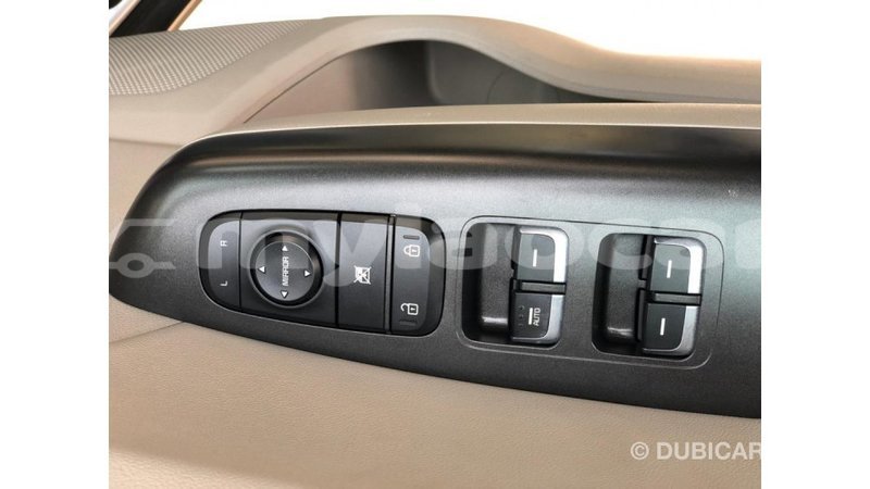 Big with watermark kia sportage attapeu province import dubai 4121