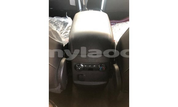 Buy Import Ford Explorer Blue Car in Import - Dubai in Attapeu Province Buy Import Ford Explorer Blue Car in Import - Dubai in Attapeu Province
