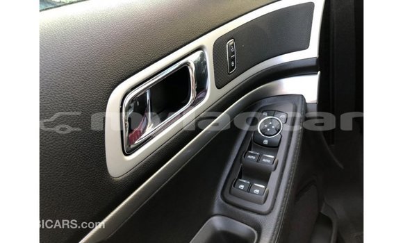 Buy Import Ford Explorer Blue Car in Import - Dubai in Attapeu Province Buy Import Ford Explorer Blue Car in Import - Dubai in Attapeu Province