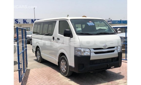 Buy Import Toyota Hiace White Car in Import - Dubai in Attapeu Province Buy Import Toyota Hiace White Car in Import - Dubai in Attapeu Province