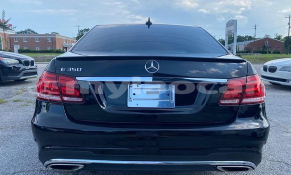 Buy Used Mercedes-Benz EโClass Black Car in Vientiane in Vientiane Province Buy Used Mercedes-Benz EโClass Black Car in Vientiane in Vientiane Province