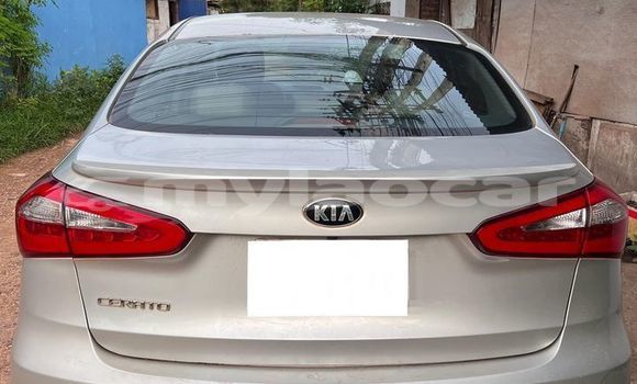 Buy Used Kia Cerato Silver Car in Vientiane in Vientiane Province Buy Used Kia Cerato Silver Car in Vientiane in Vientiane Province