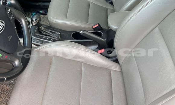 Buy Used Kia Cerato Silver Car in Vientiane in Vientiane Province Buy Used Kia Cerato Silver Car in Vientiane in Vientiane Province